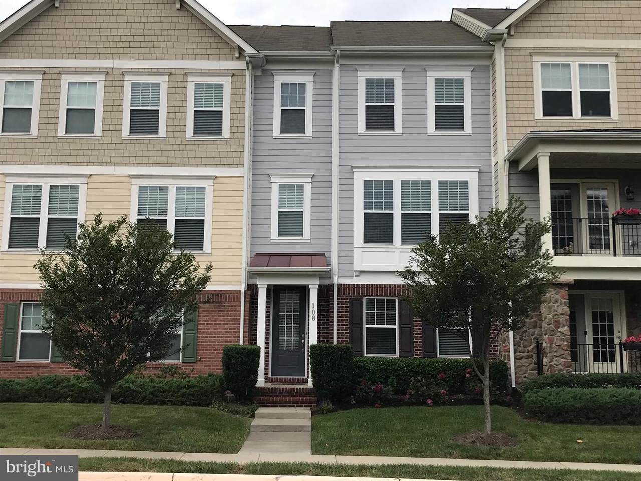 108 Anthem Avenue - Photo 1