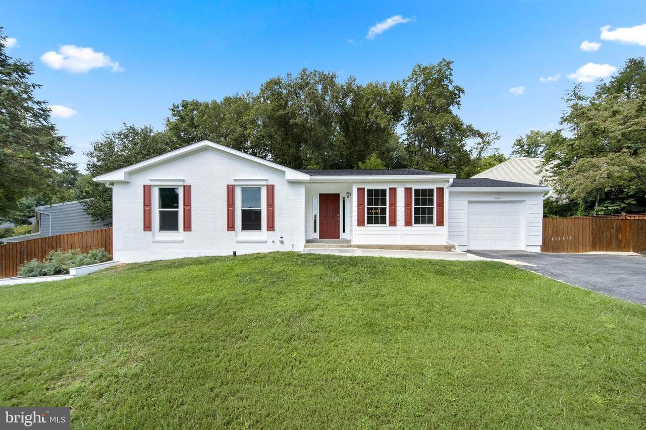 13636 Hobart Drive - Photo 1
