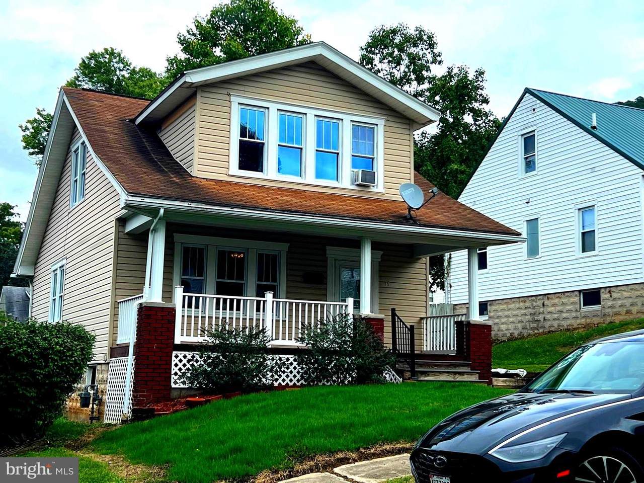 18 Buchanan Avenue - Photo 1