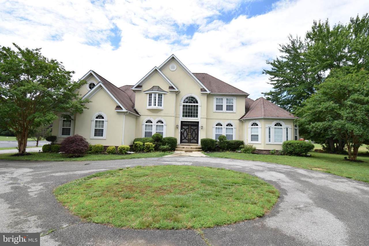 6915 Ralph Myers Place - Photo 1