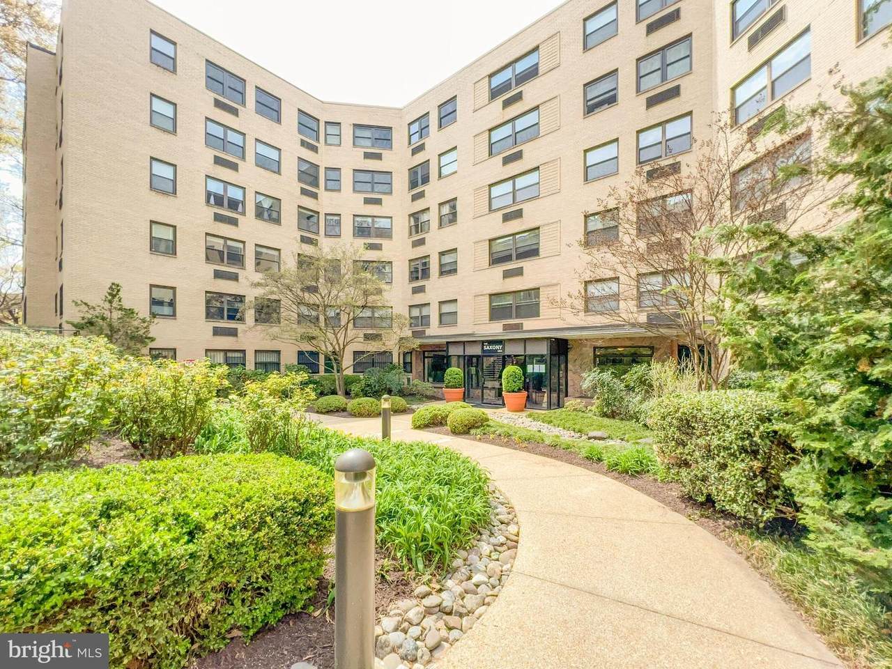 1801 Clydesdale Place - Photo 1
