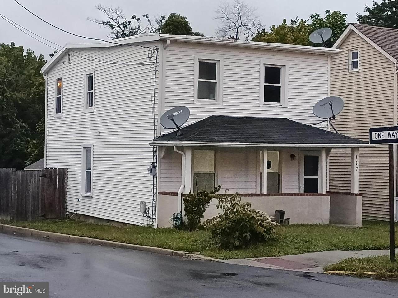 197 Washington Street - Photo 1