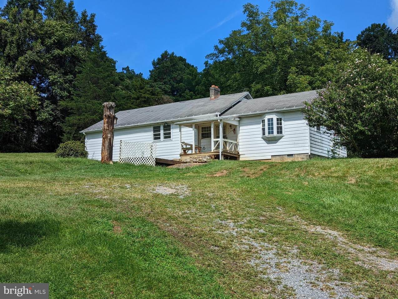 496 Laurel Grove Road - Photo 1