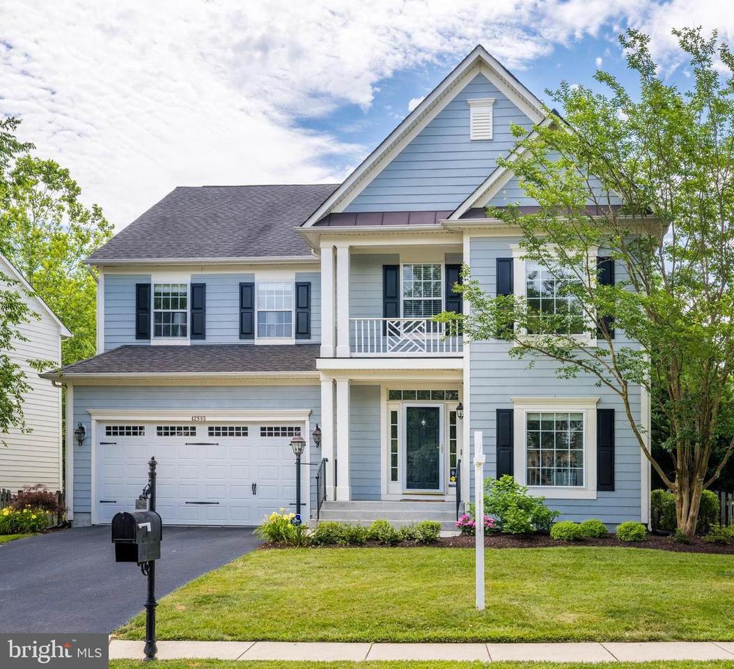 42885 Ridgeway Drive - Photo 1