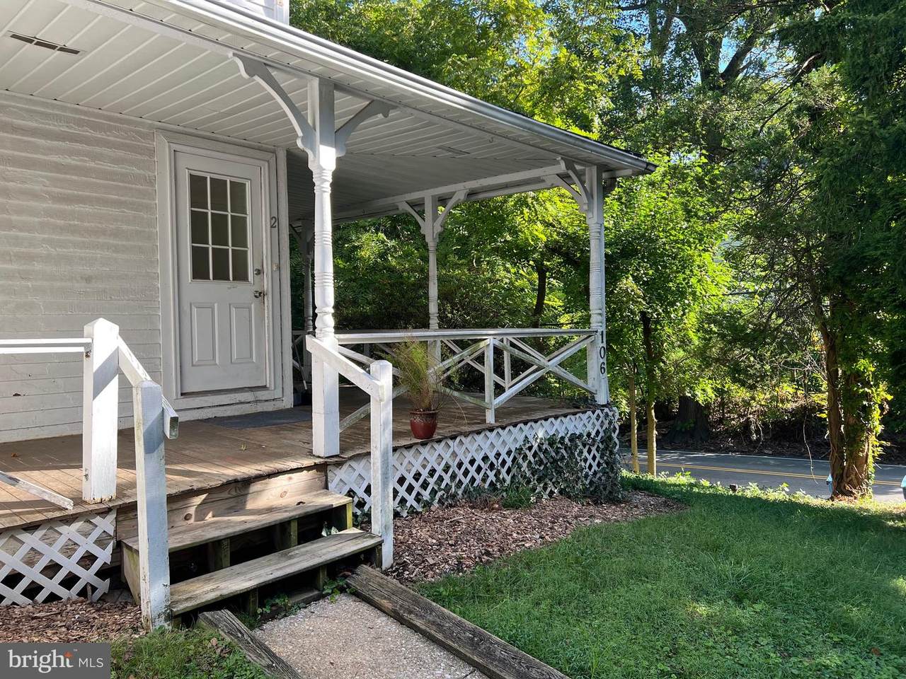 106 Valley Road - Photo 1