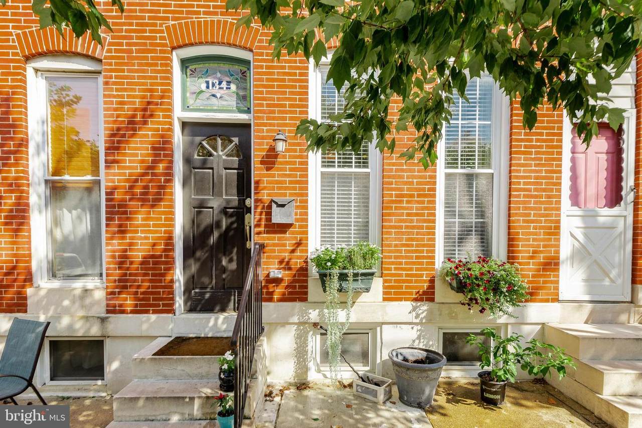 134 Clement Street - Photo 1