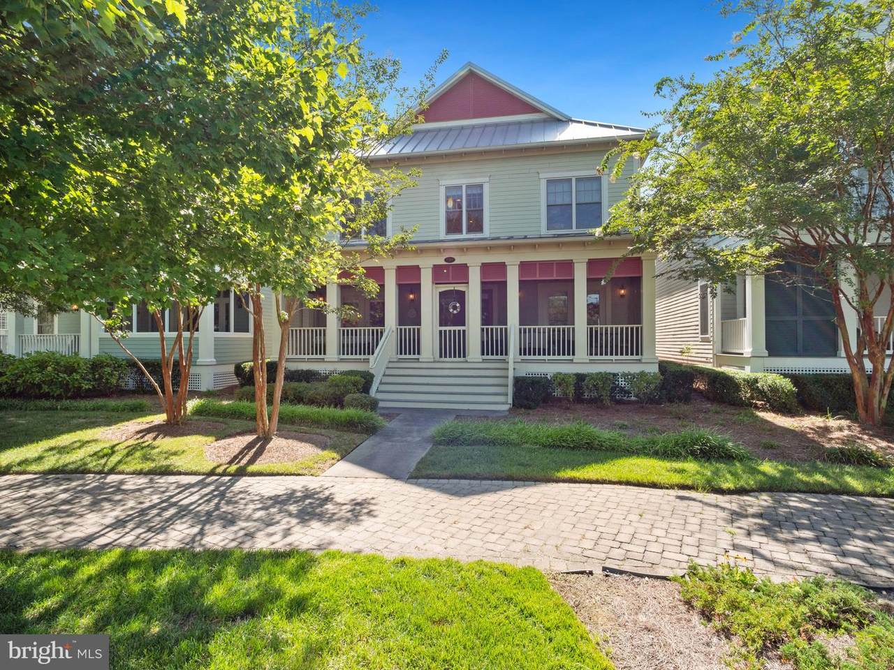 33109 Serenity Circle - Photo 1