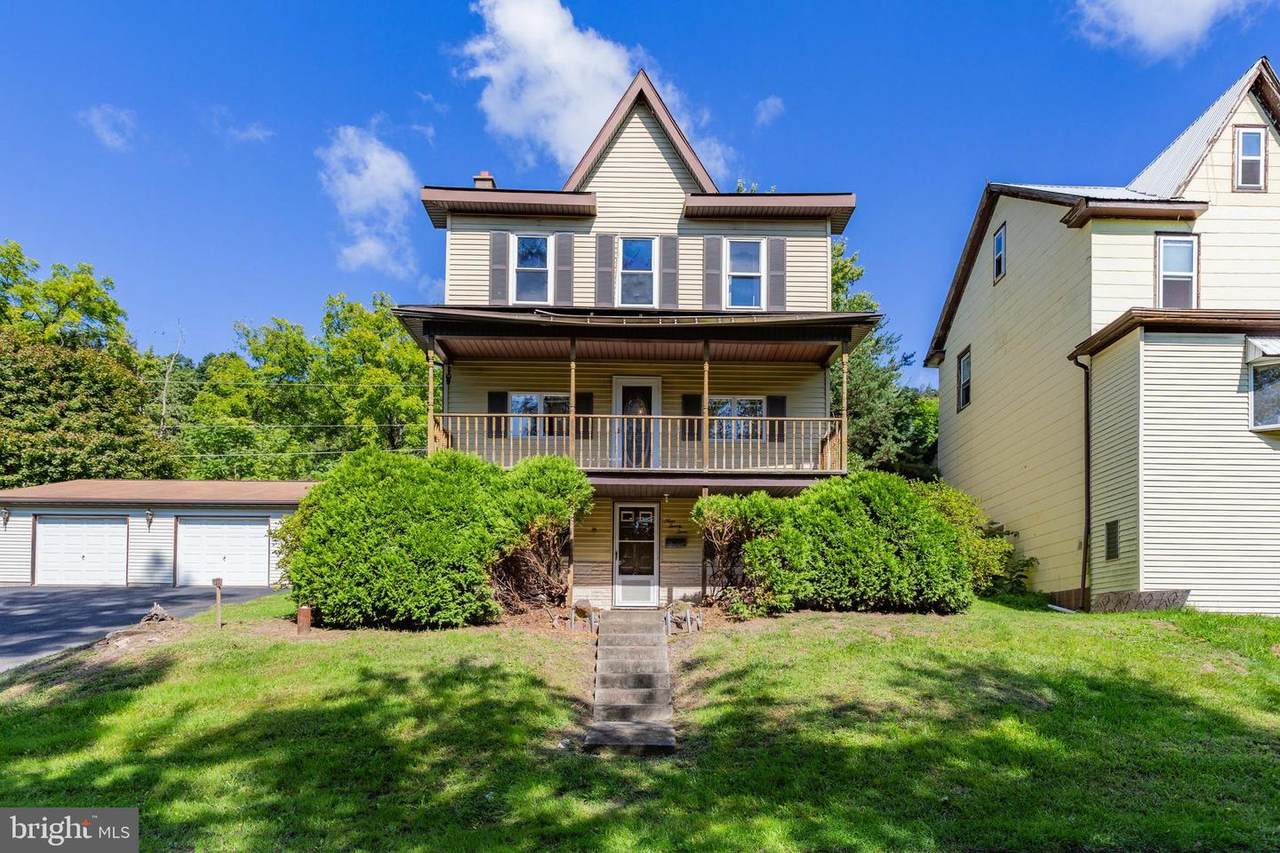 923 Pleasantview Street - Photo 1