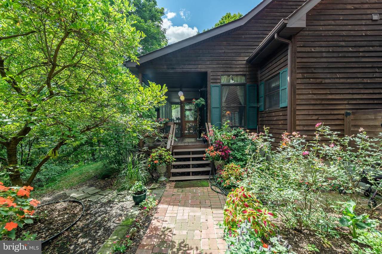 310 Grandview Terrace - Photo 1