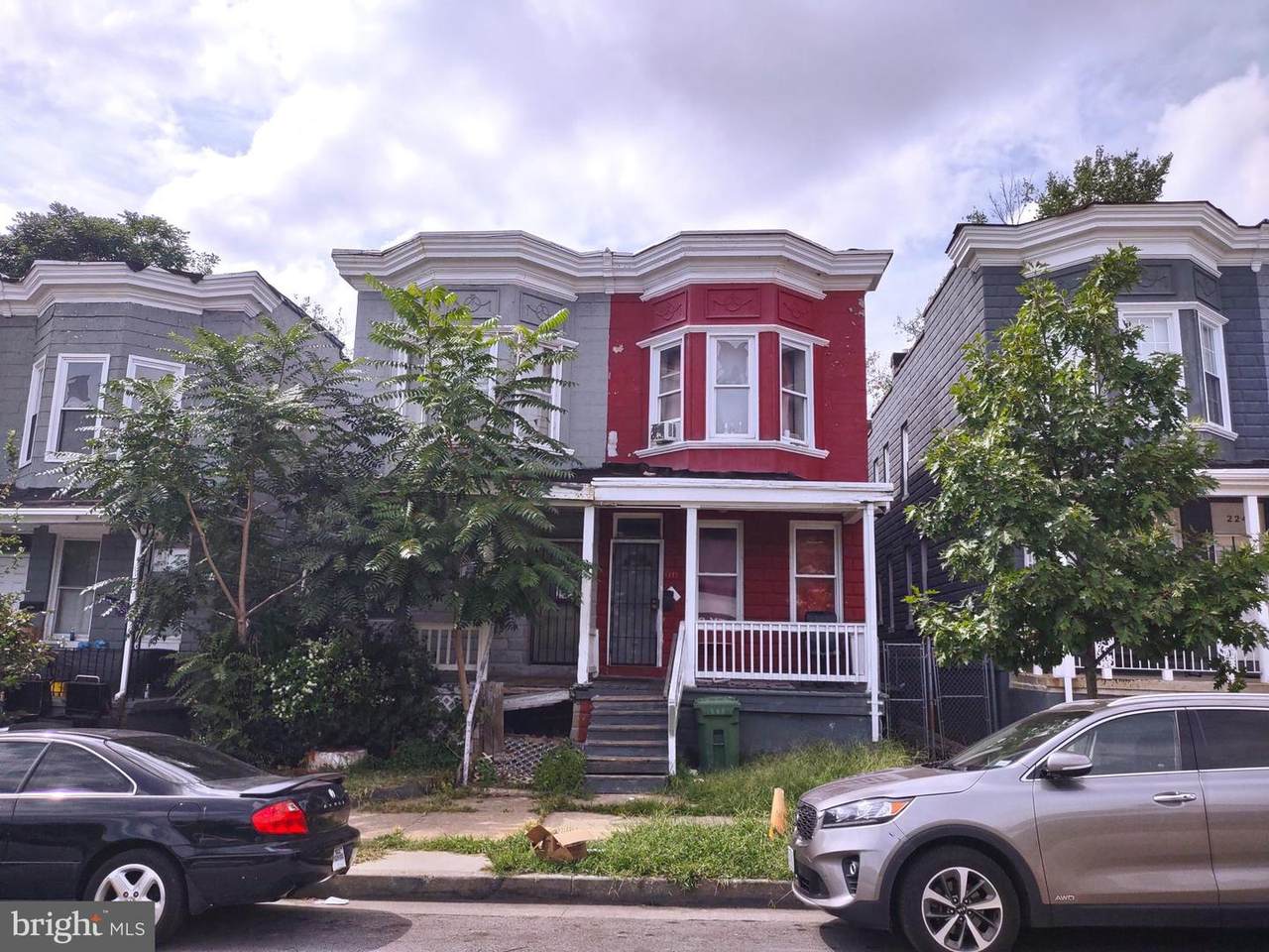 226 Collins Avenue - Photo 1