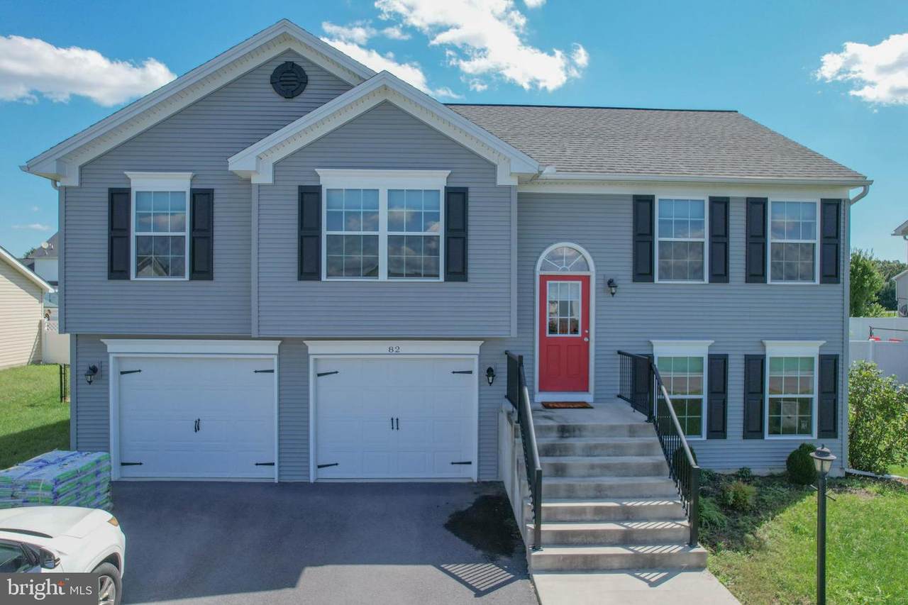 82 Bishop Avenue - Photo 1