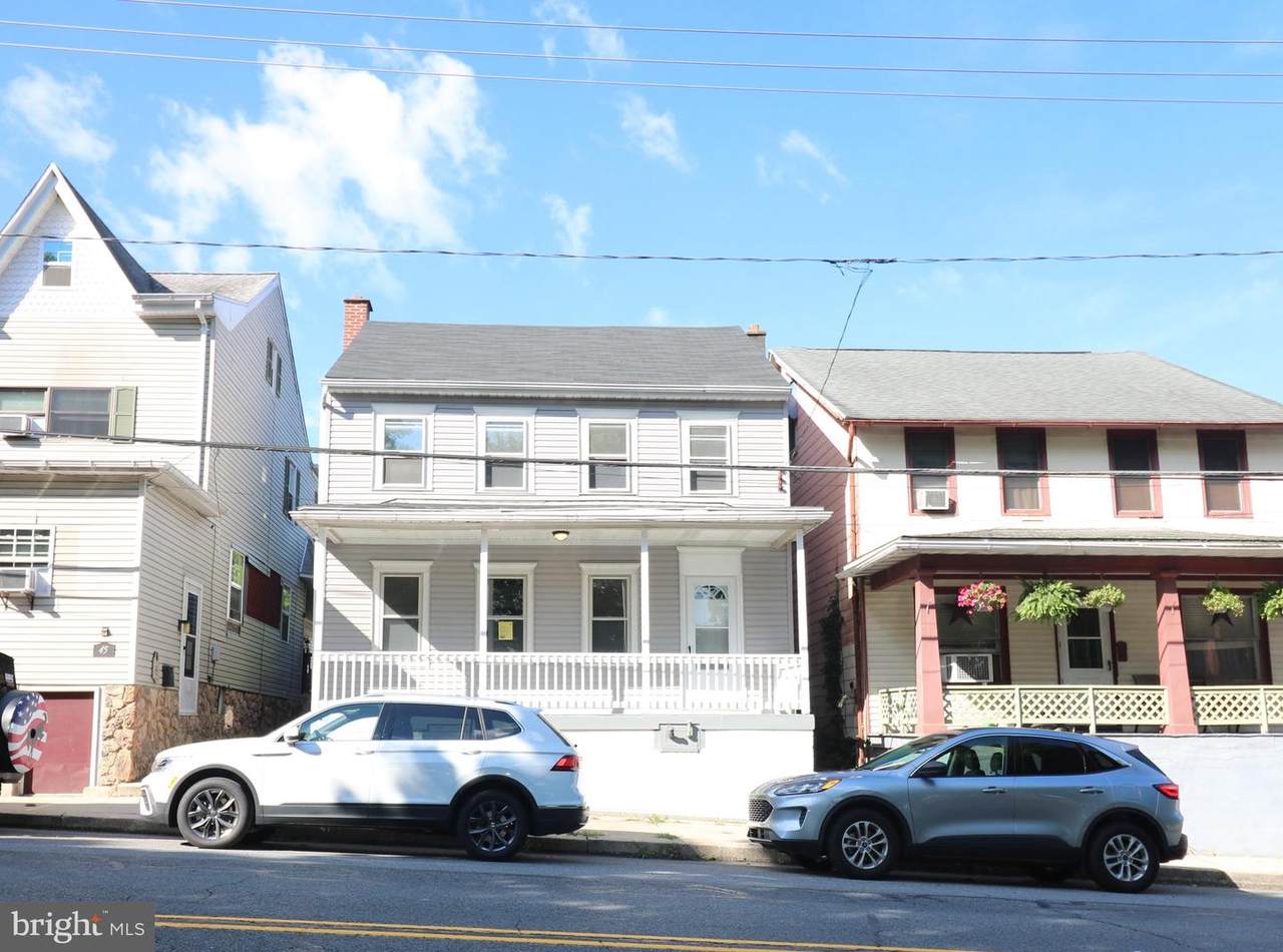 43 Front Street - Photo 1