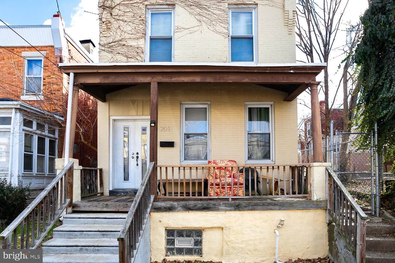 201 2ND Street - Photo 1