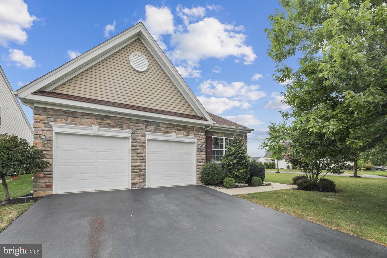 16 Draw Bridge Drive - Photo 1