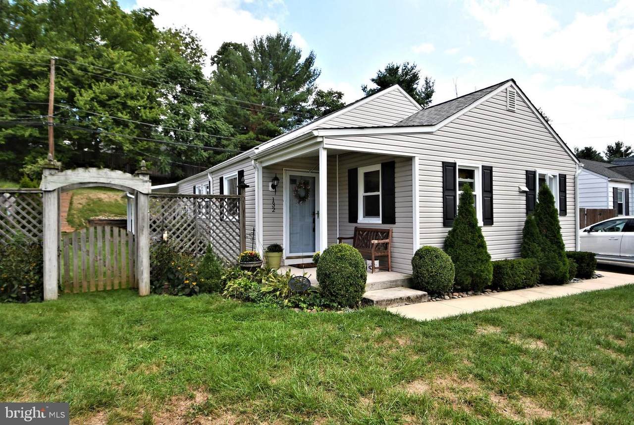 132 Hillview Road - Photo 1