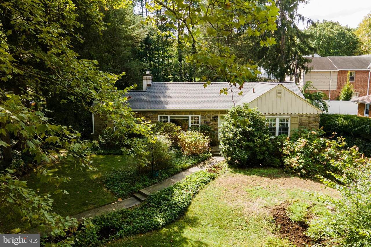 648 Chelten Hills Drive - Photo 1