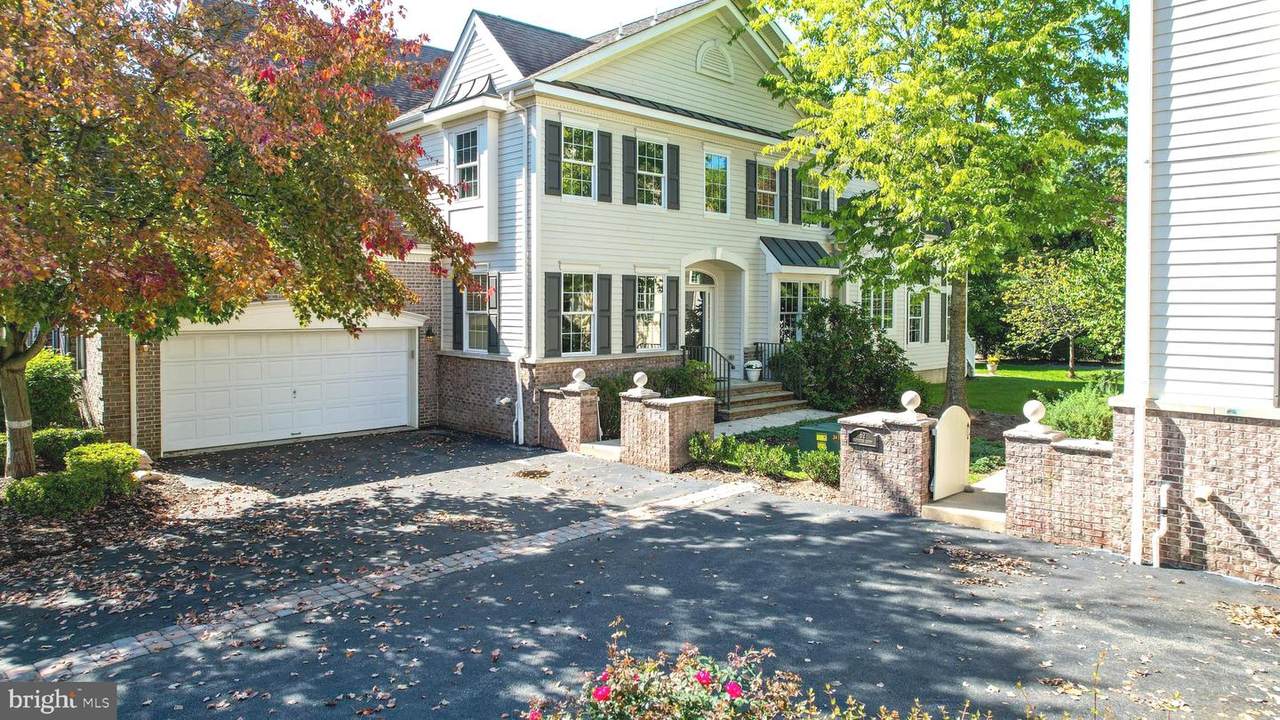 64 Schindler Court - Photo 1
