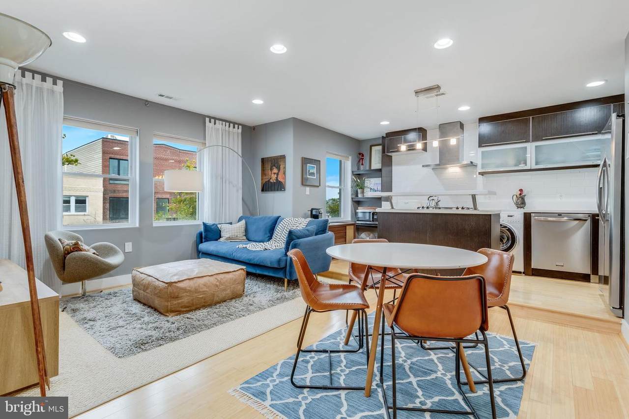 1220 Holbrook Terrace - Photo 1
