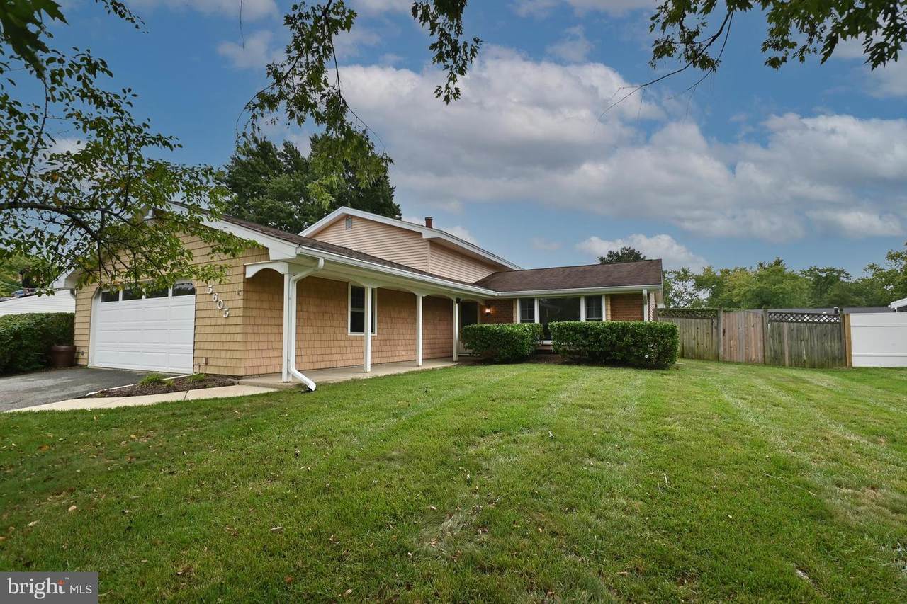 5605 Daniel Circle - Photo 1