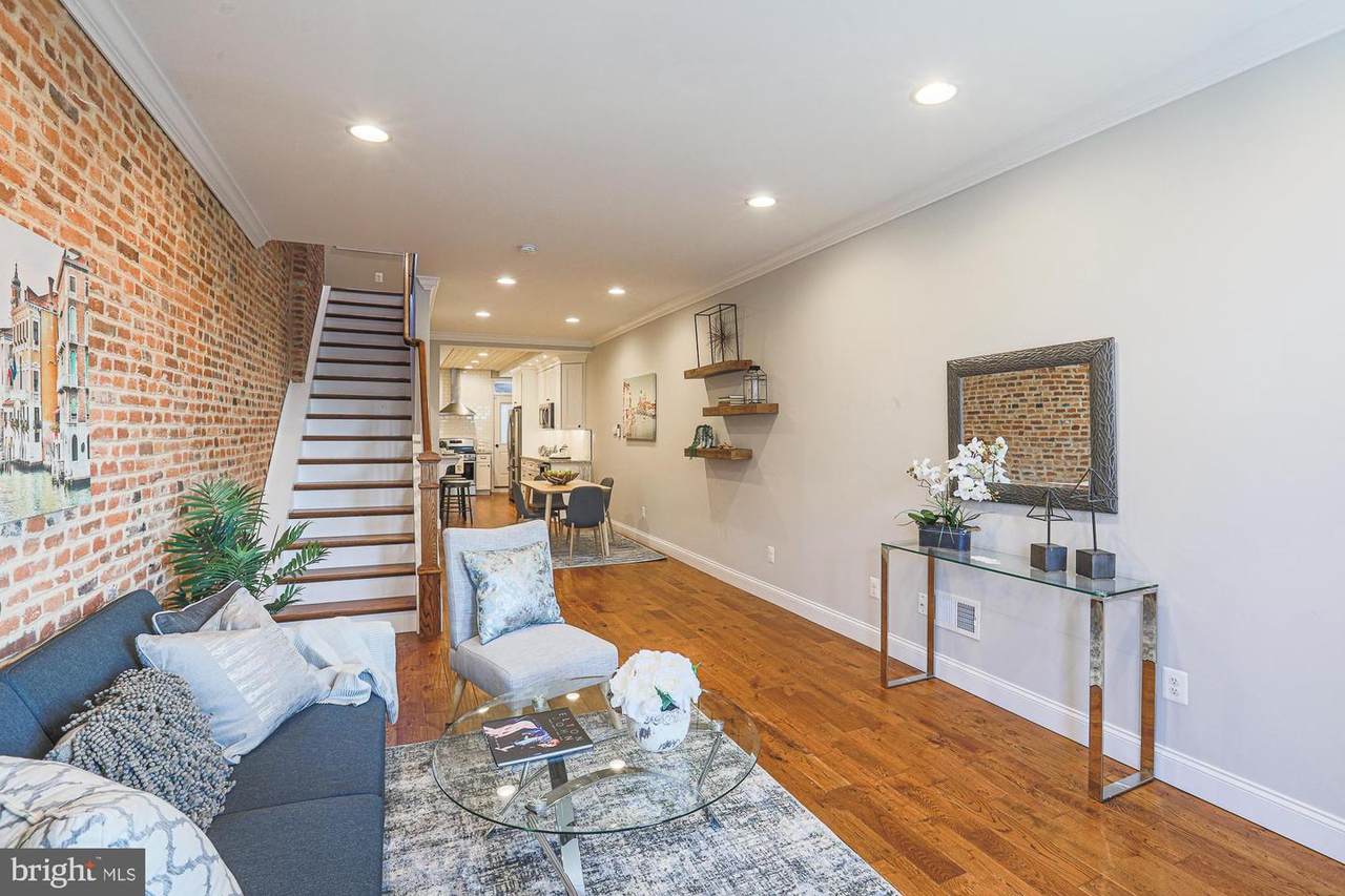 812 34TH Street - Photo 1