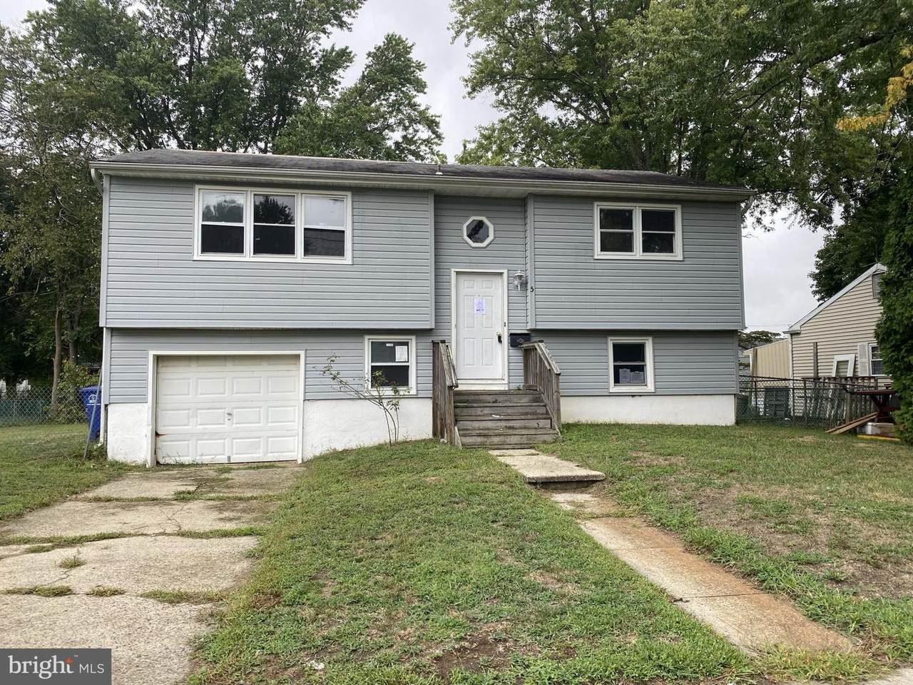 5 Estate Road - Photo 1