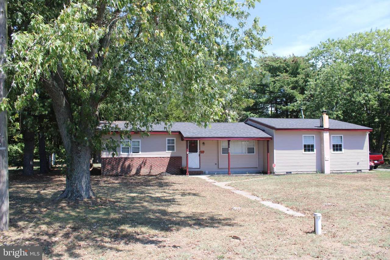 346 Indian Trail - Photo 1