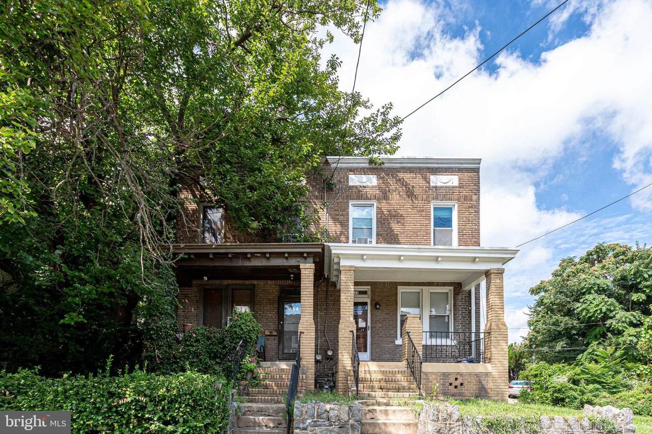636 Edgewood Street - Photo 1