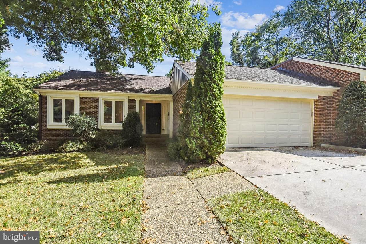 3905 Tusico Place - Photo 1