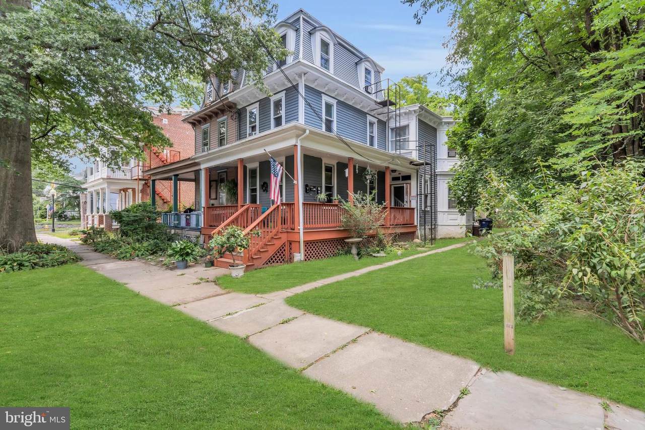 105 Broad Street - Photo 1