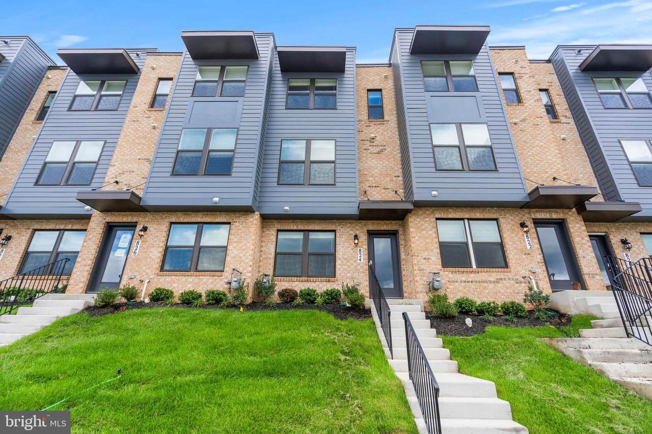 824 Creekway Drive - Photo 1