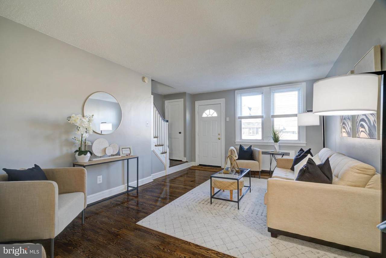 1126 Cheltenham Avenue - Photo 1
