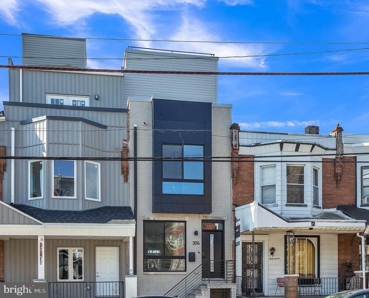 3014 Oxford Street - Photo 1