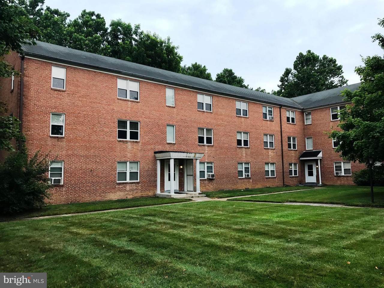 300 Northern Avenue - Photo 1