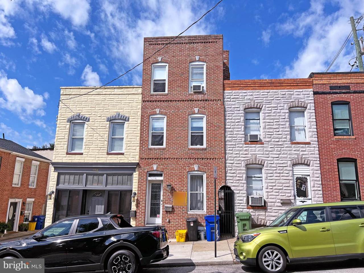 704 Highland Avenue - Photo 1