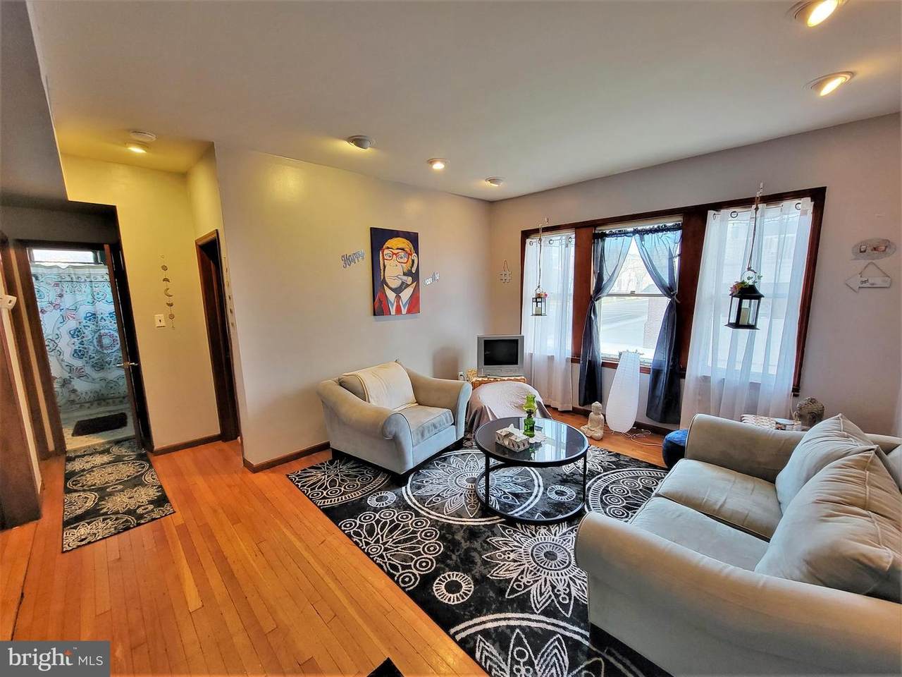 2 Montgomery Avenue - Photo 1