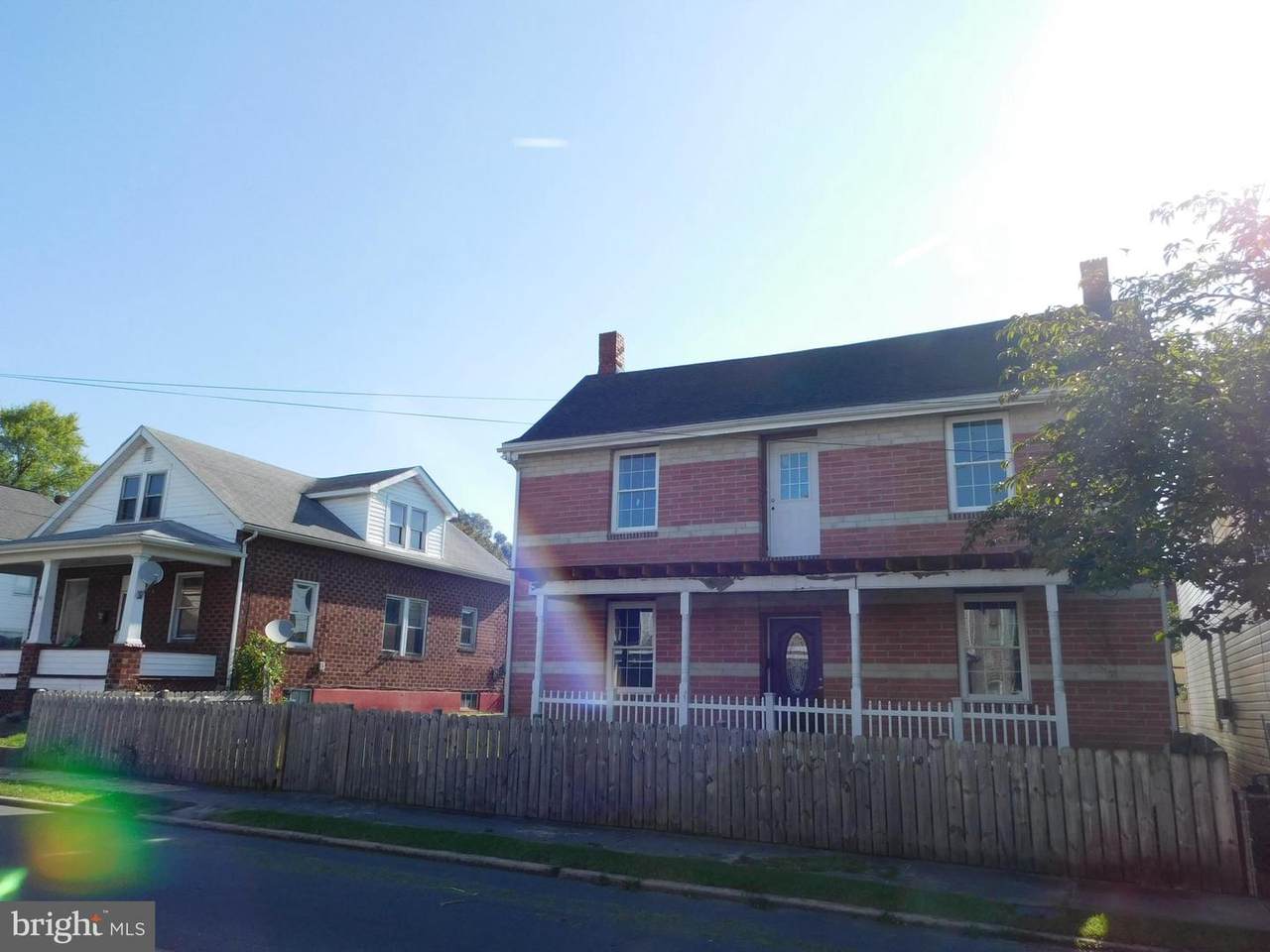 128 Oak Street - Photo 1