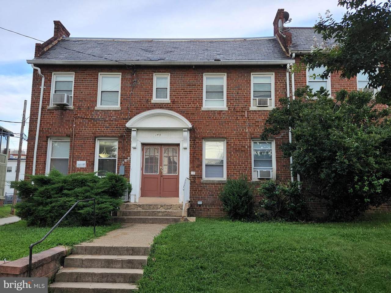 149 35TH Street - Photo 1