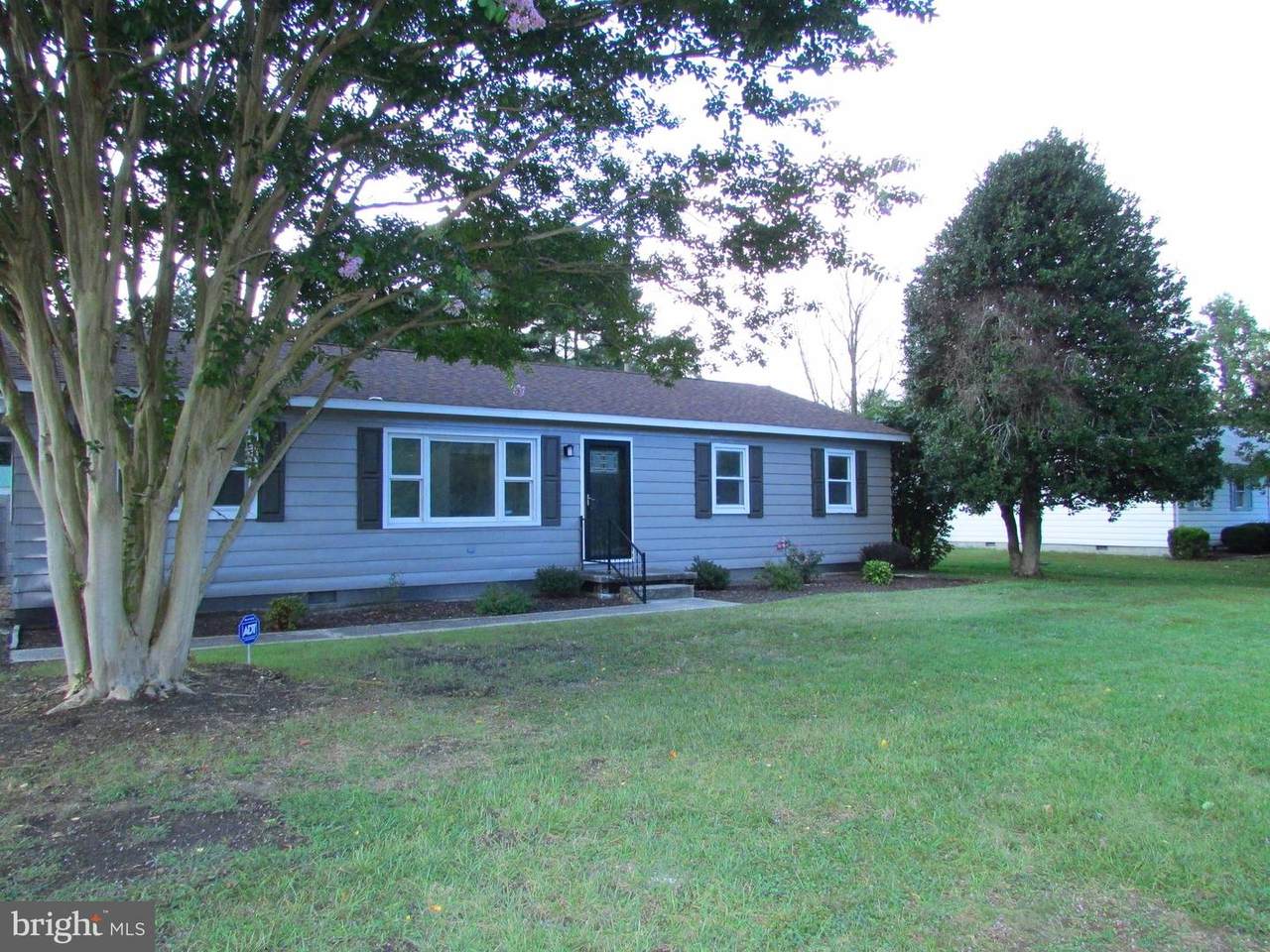 19004 Gravel Hill Road - Photo 1