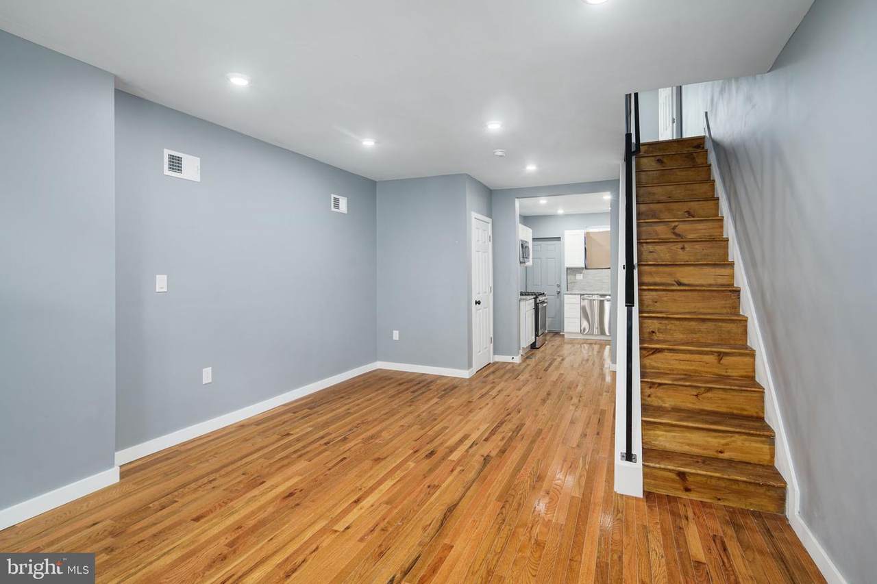 1553 Bailey Street - Photo 1