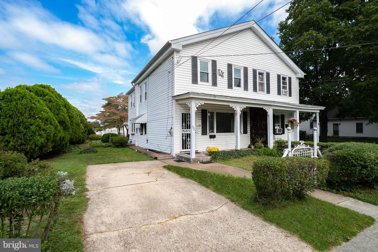 635 3RD Street - Photo 1