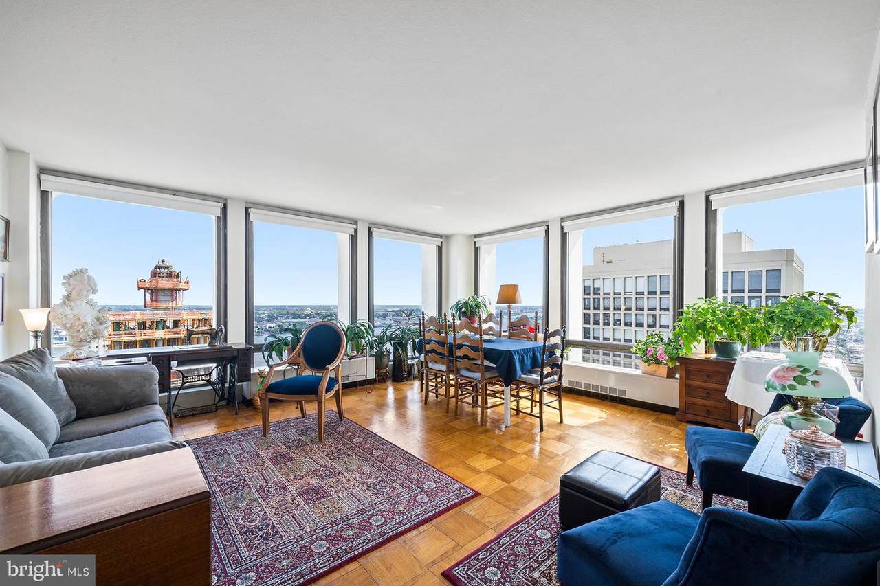 200 Locust Street - Photo 1