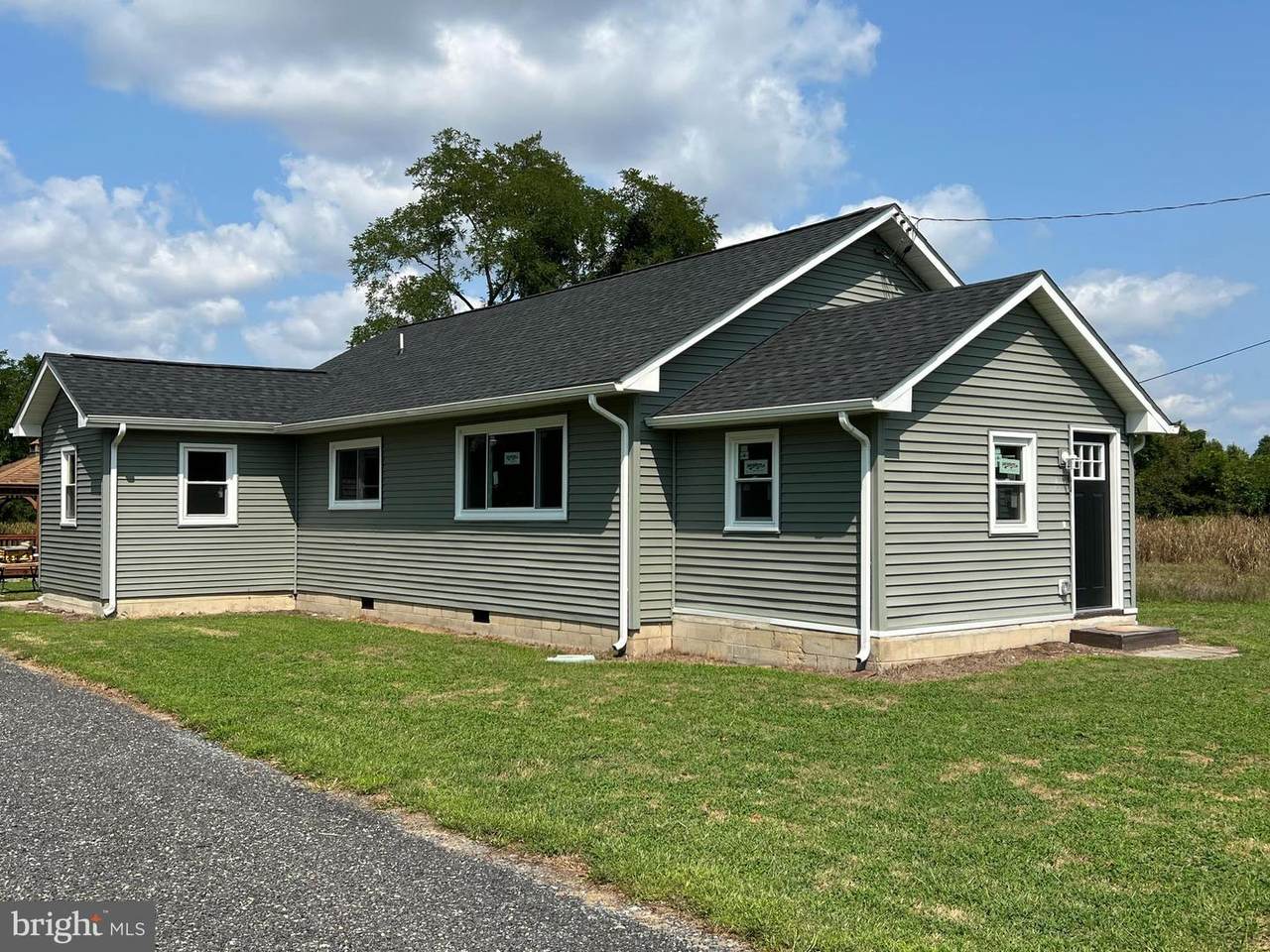 3180 Jesterville Rd - Photo 1