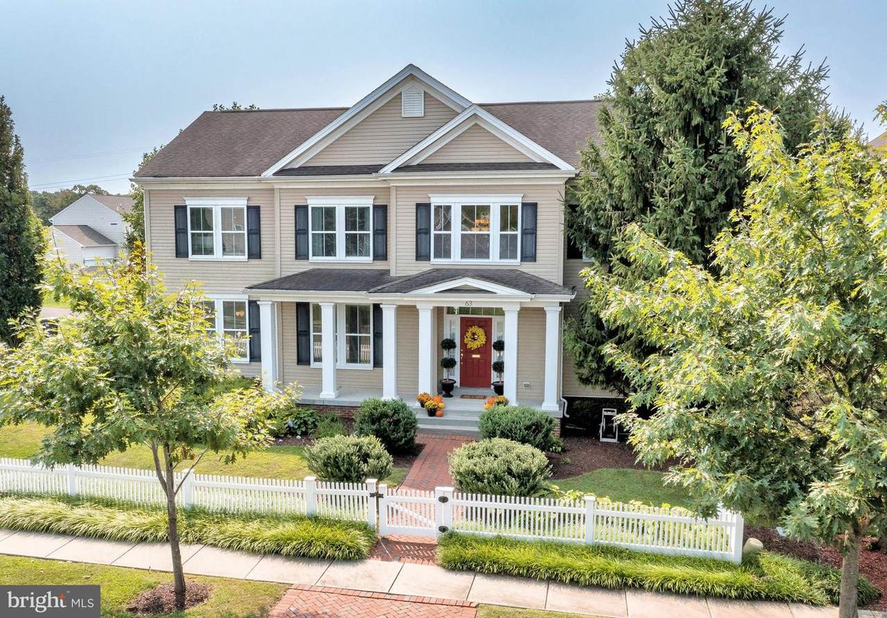 63 Pelham Drive - Photo 1