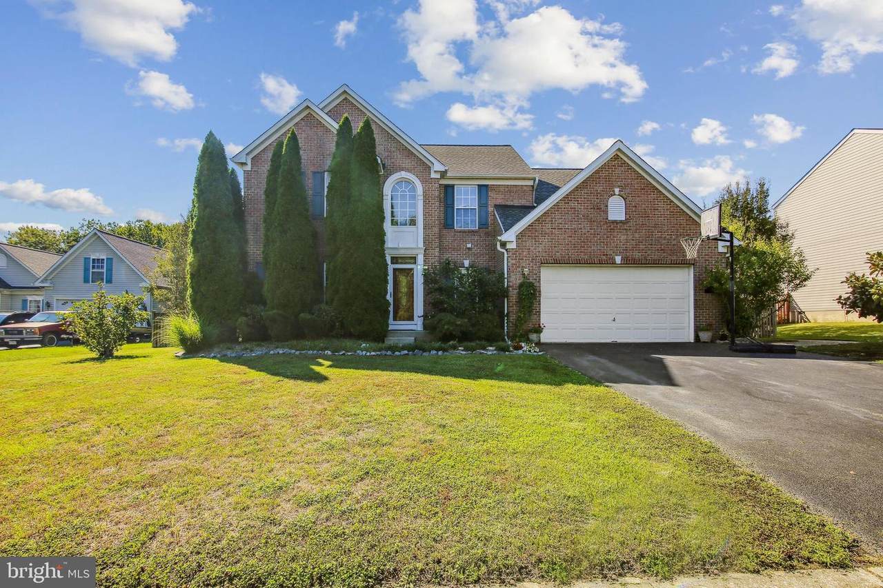 220 Edenderry Avenue - Photo 1