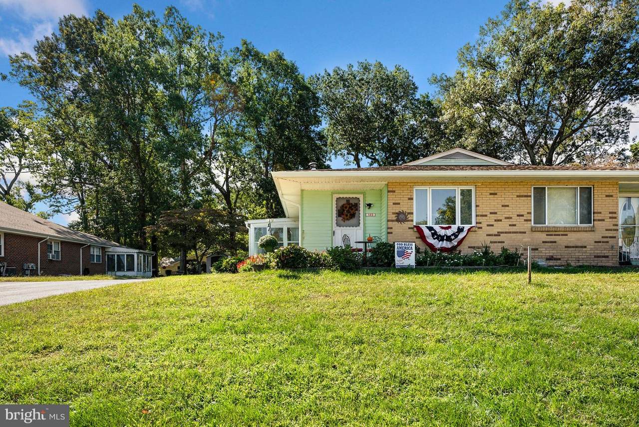 149 Elmtowne Boulevard - Photo 1