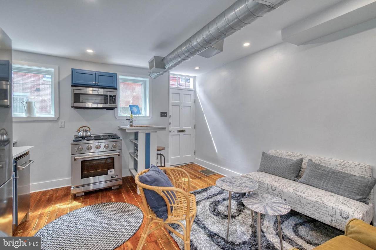 1629 Rodman Street - Photo 1
