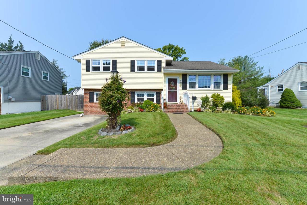 62 Pleasant Valley Drive - Photo 1