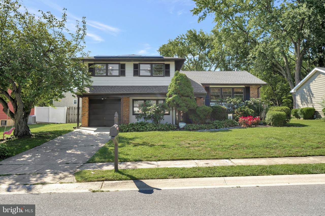 933 Alexandria Drive - Photo 1