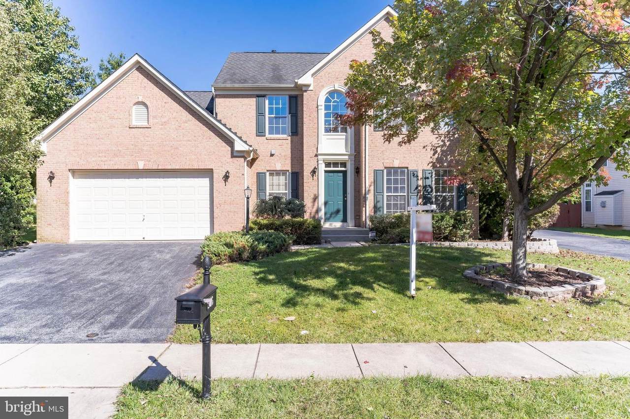 2116 Chestnut Lane - Photo 1
