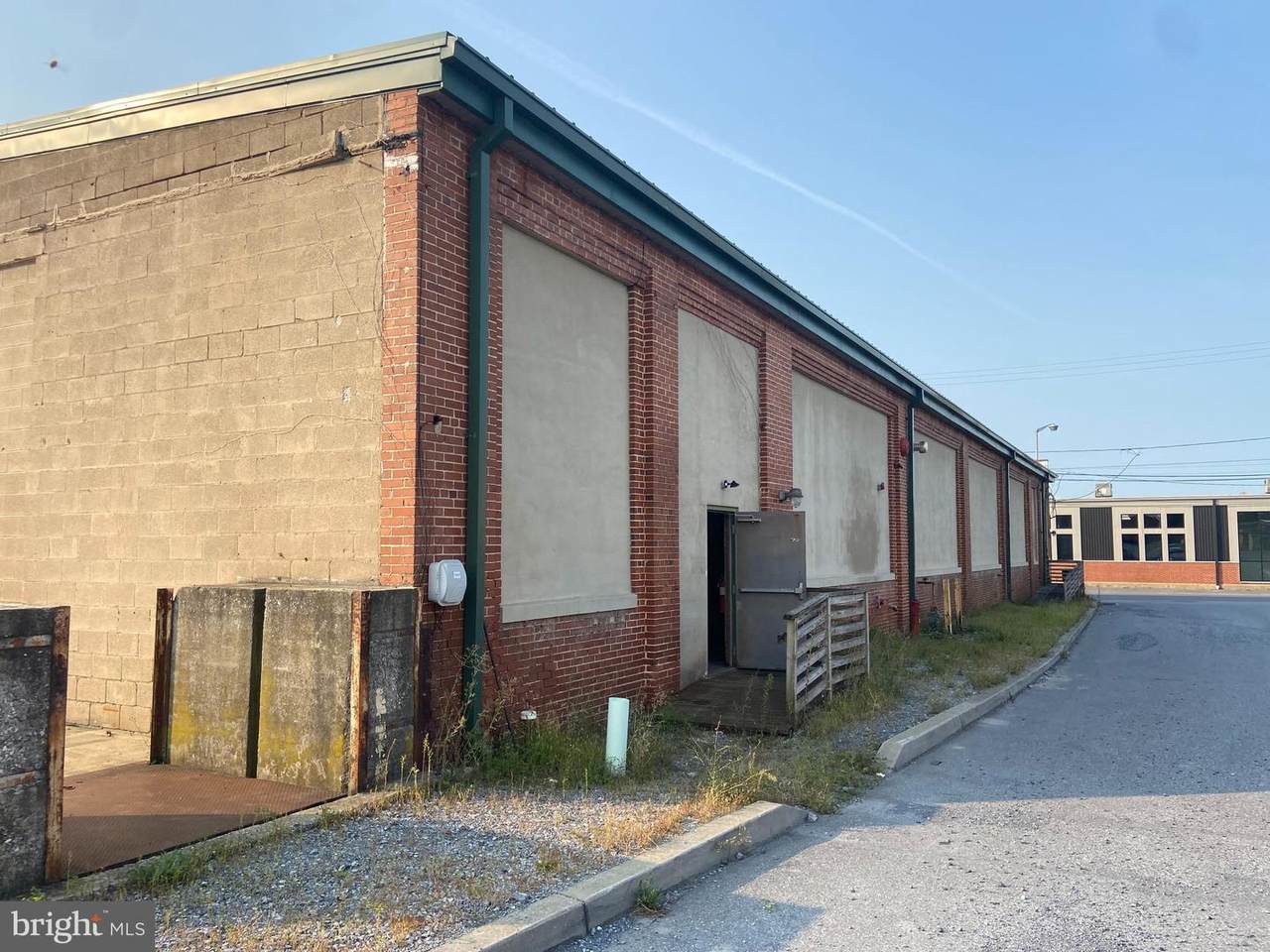 283 Oak Street - Photo 1